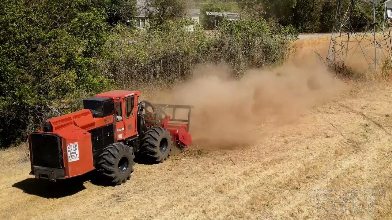 Mulch Machine - Dust Cloud Reverse Clip