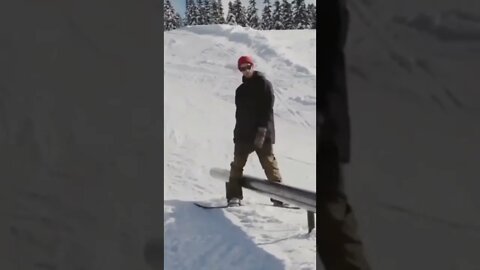 ALGUEM PODE ME EXPLICAR O QUE ACONTECEU !!! #shorts