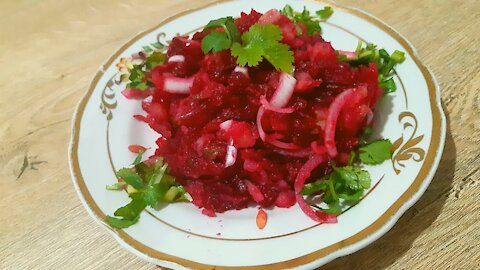 BEETROOT SALAD IN 5 MIN WITH MINIMUM INGREDIENTS !! TASTY AND HEALTHY🥗