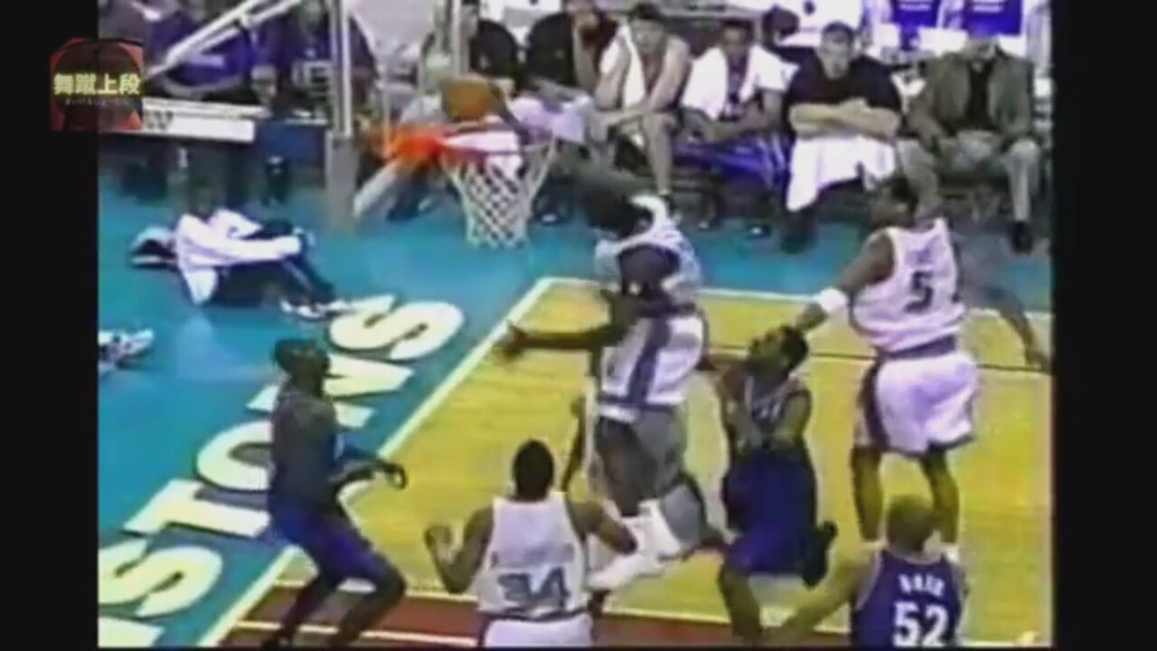 Ben Wallace 14 Pts 21 Rebouns 3 Blk Vs. Magic, 2000-01.
