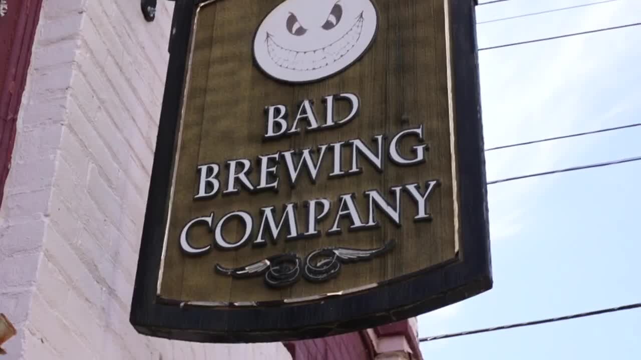 Bad Brewing Company brings summer back to Mason