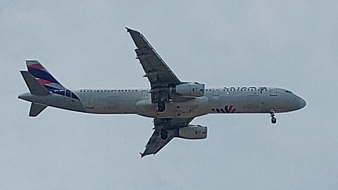 Airbus A321 PT-MXI coming from Guarulhos to Fortaleza