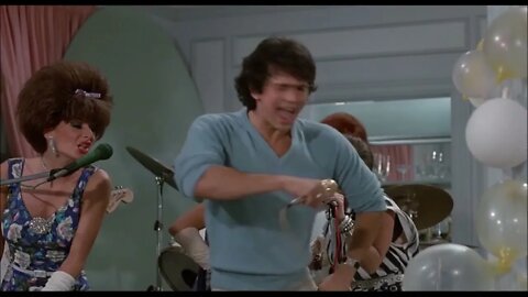 UMA DESPEDIDA DE SOLTEIRO DAS ANTIGAS