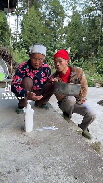 Grandma's Slippery Soapventure"