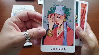 Unboxing White Numen A Sacred Animal Tarot Deck by Alba Ballesta Gonzalez