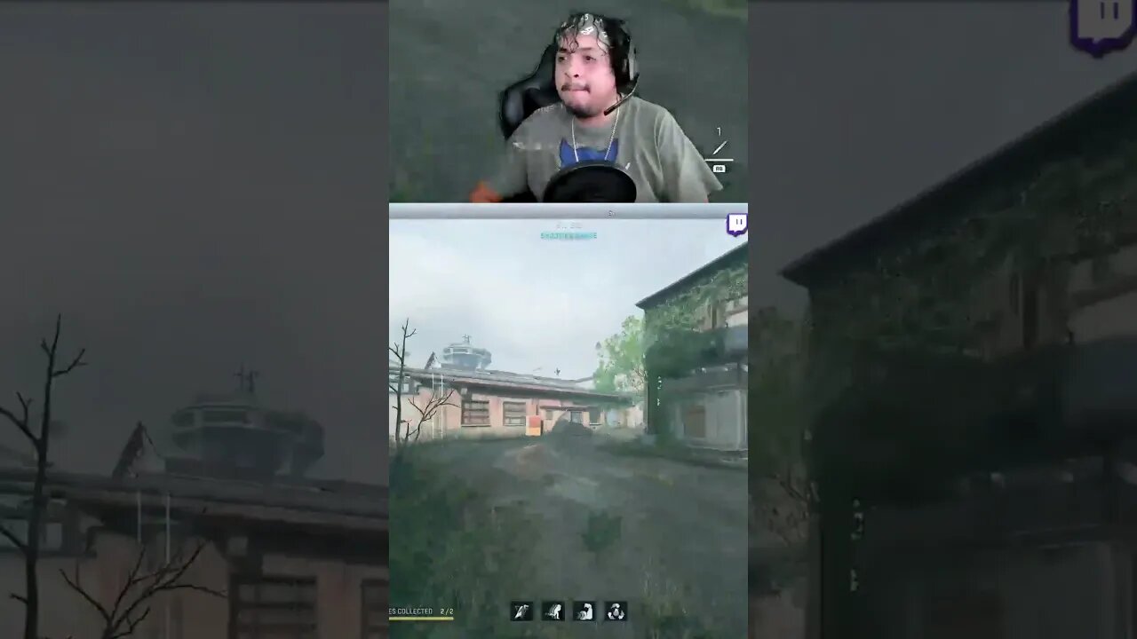 Right between the eyes 👀 🔪 #callofduty #epicmoment #hitthatfollow