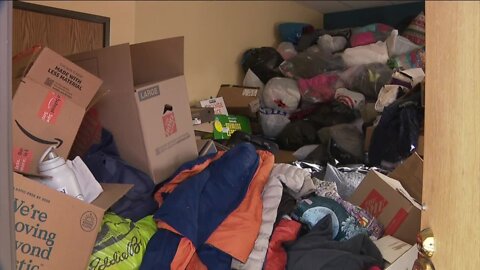 Coloradans donate more than 30,000 items for migrants, nonprofit says