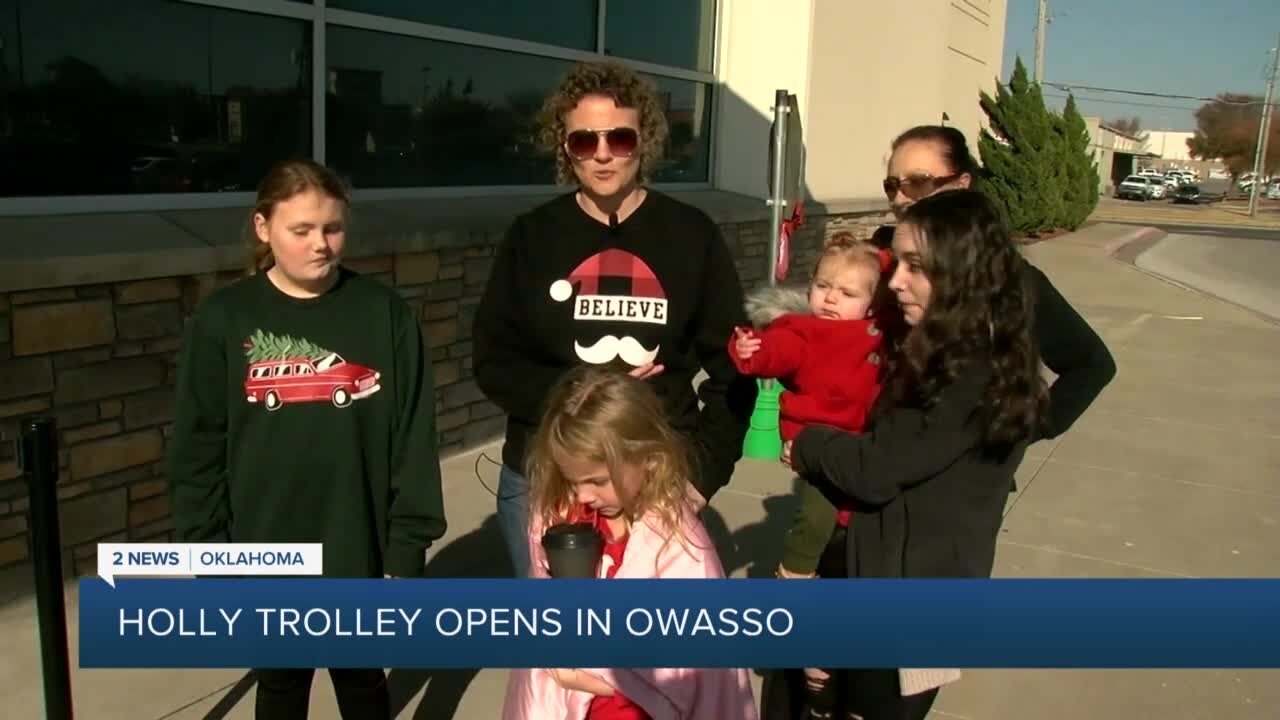 Holly Trolley Opens in Owasso