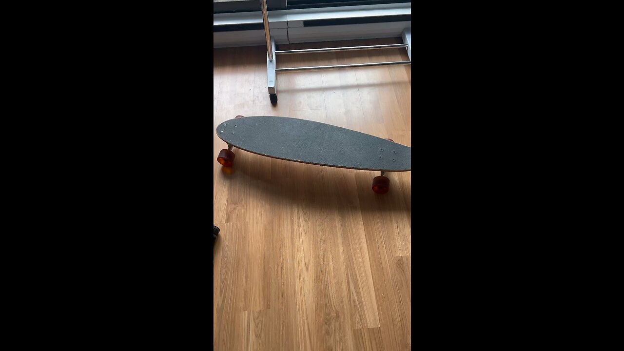 Longboard flip 🤑
