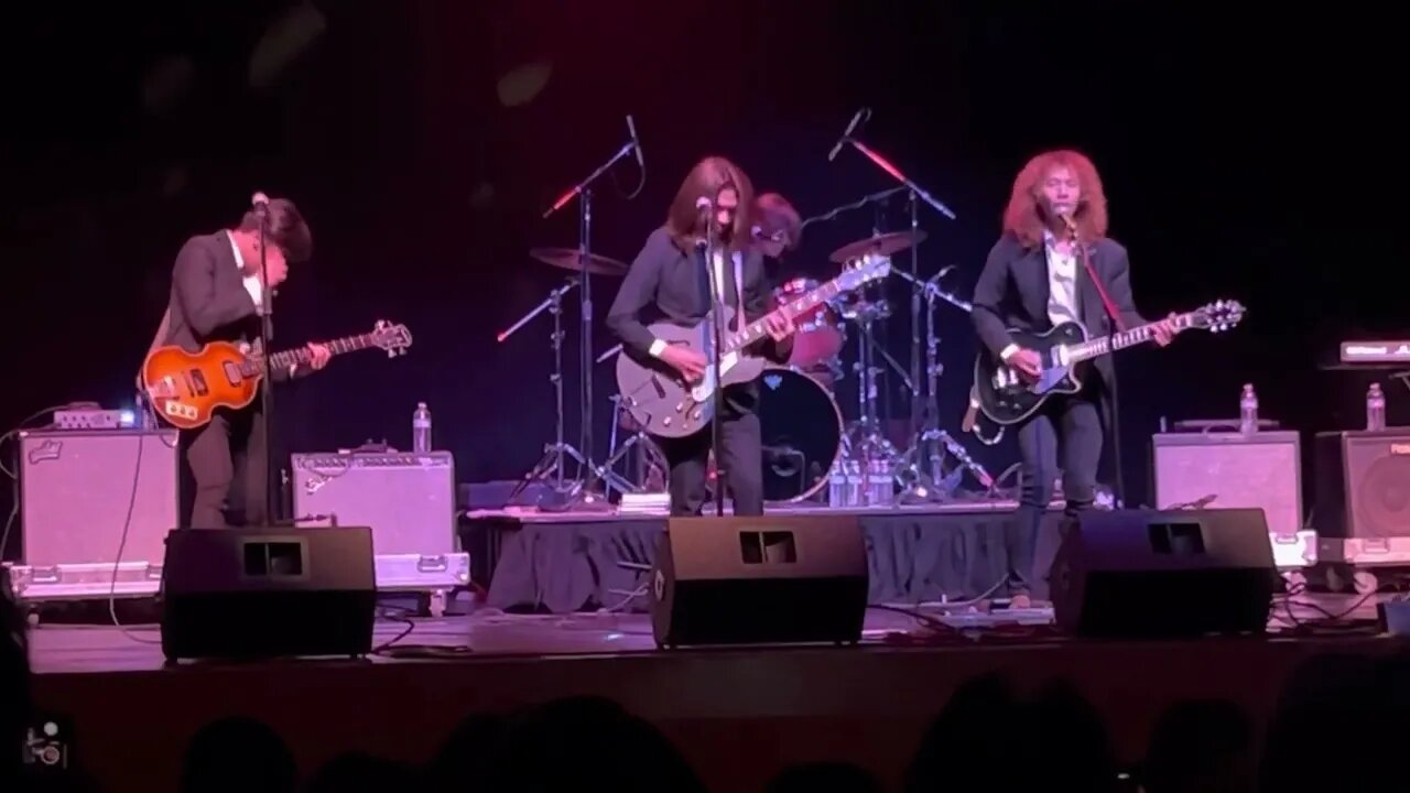 The REO Brothers in Los Angeles - Stars On 45 Beatles Medley