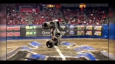 #03 MONSTER JAM=SEE WHAT HAPPENS DURING THE VIDEO SUBSCRIBE HELP ME POST MORE VIDEOS=Léo Sócrates