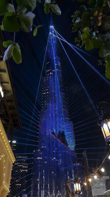 Dubai love story😂