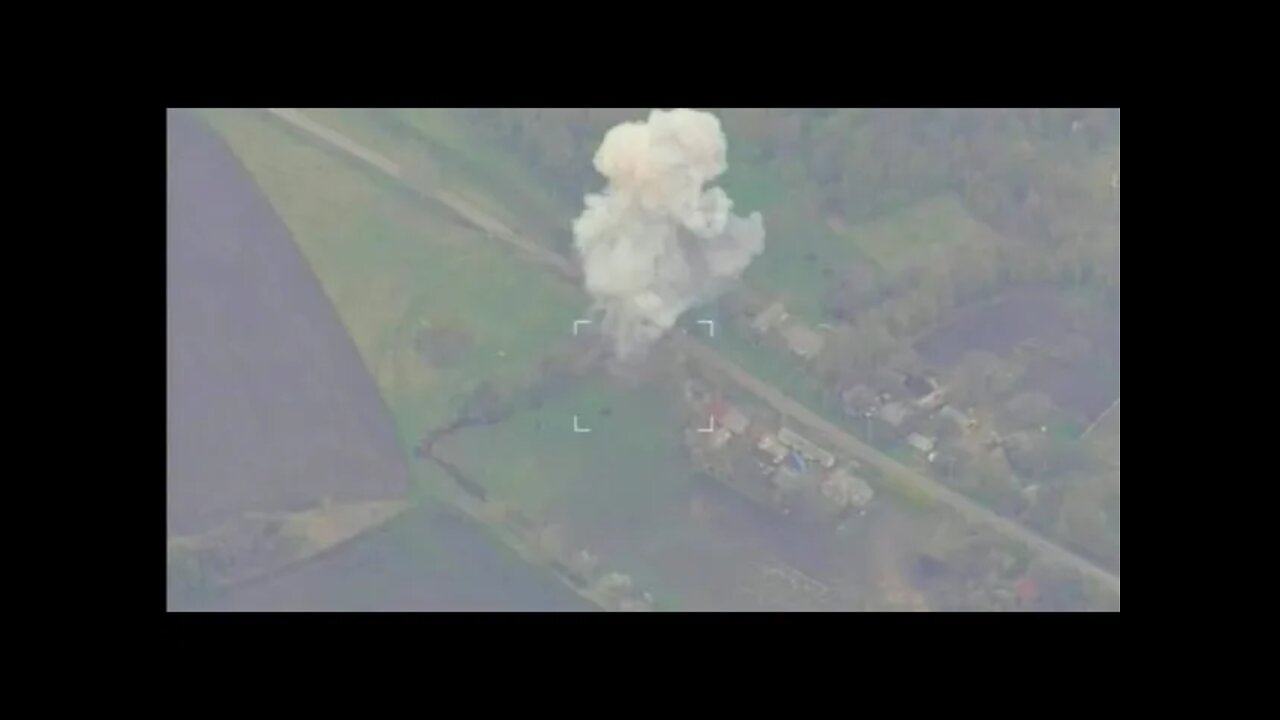 Russian TOS-1A "Solntsepyok" Destroys A Checkpoint & A Dugout Of Ukrainian Militants