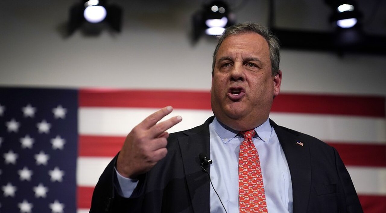 Chris Christie Sides With Progressives, Argues Against Laws Banning Medical and Surg