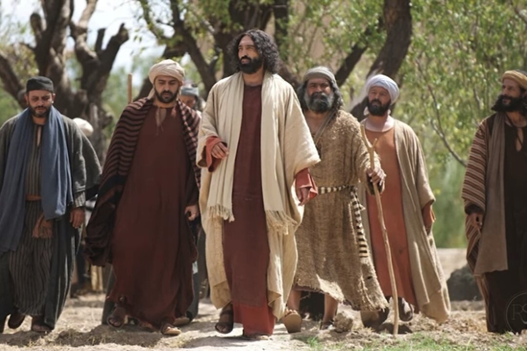 Signs Of The End Times: What Christians Need To Know⁉️