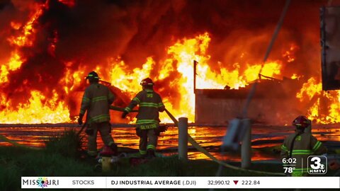 'It just keeps getting bigger and bigger': Sights and sounds of Nox-Crete fire near downtown Omaha