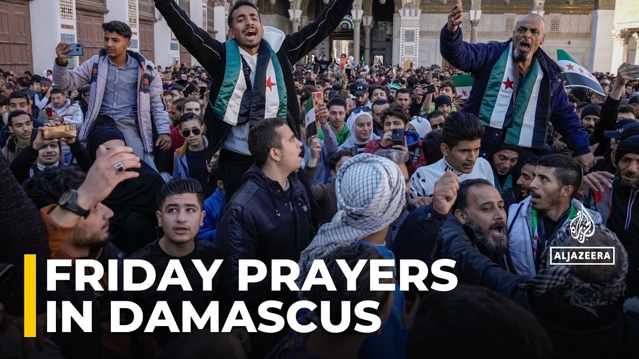 Friday prayers at Umayyad Mosque 'a historic moment'