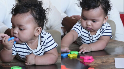 Cute baby playing puzzle 🧩