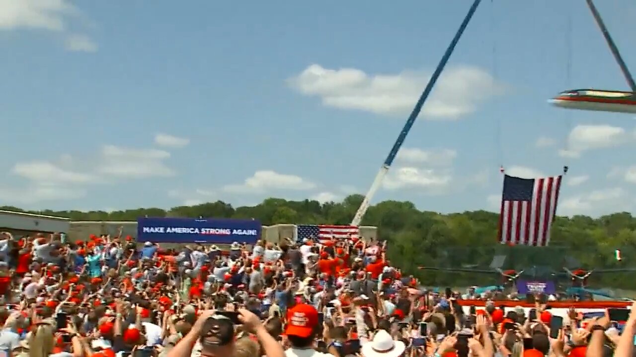 NORTH CAROLINA, President Trump has arrived!