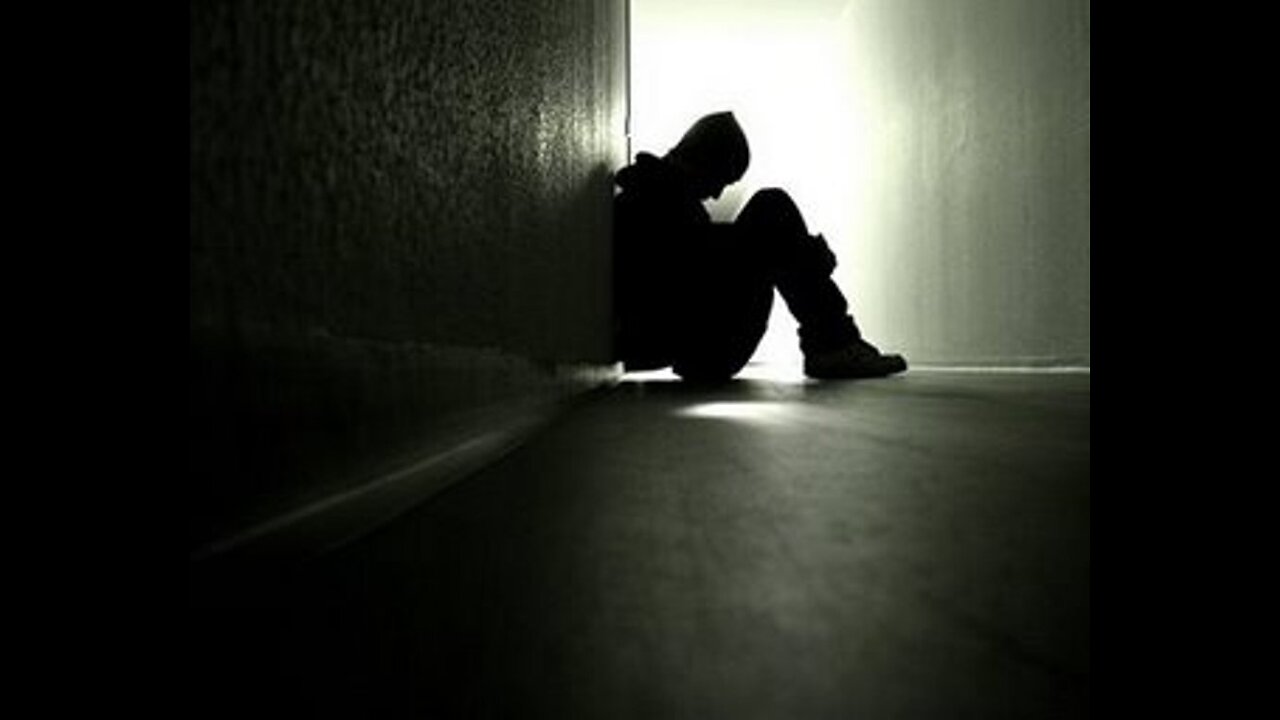 A solidão, o vazio e a agonia da prisão mental.