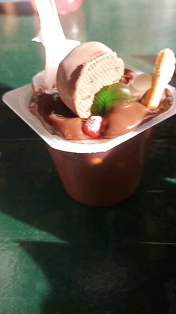 I made some kind of desert cup