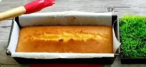 SHOP STYLE POUND CAKE WITH MAGIC INGREDIENT