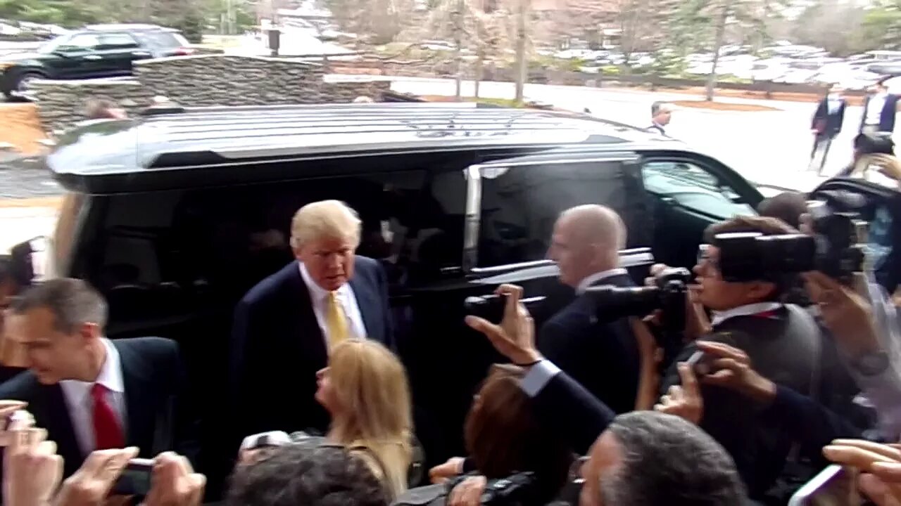 Donald Trump leaving FITN 2015 day 2