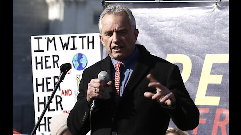 Robert F. Kennedy Jr. Speaks At “Green Pass” Protest In Italy ~ I Will Stand With You!