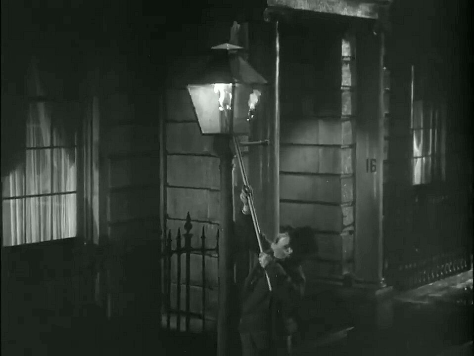 Gaslight (1944)(IMDB 7.8)(CharlesBoyer-IngridBergman-JosephCotten)(Dir-GeorgeCukor)