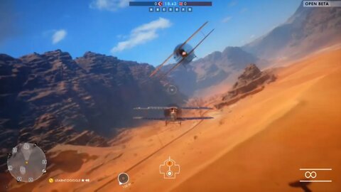 LUCKIEST PLANE FLY | FUNNY BATTLEFIELD MOMENT