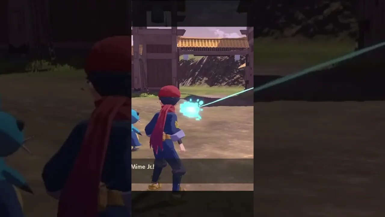 Battle in Pokémon Legends: Arceus #shorts