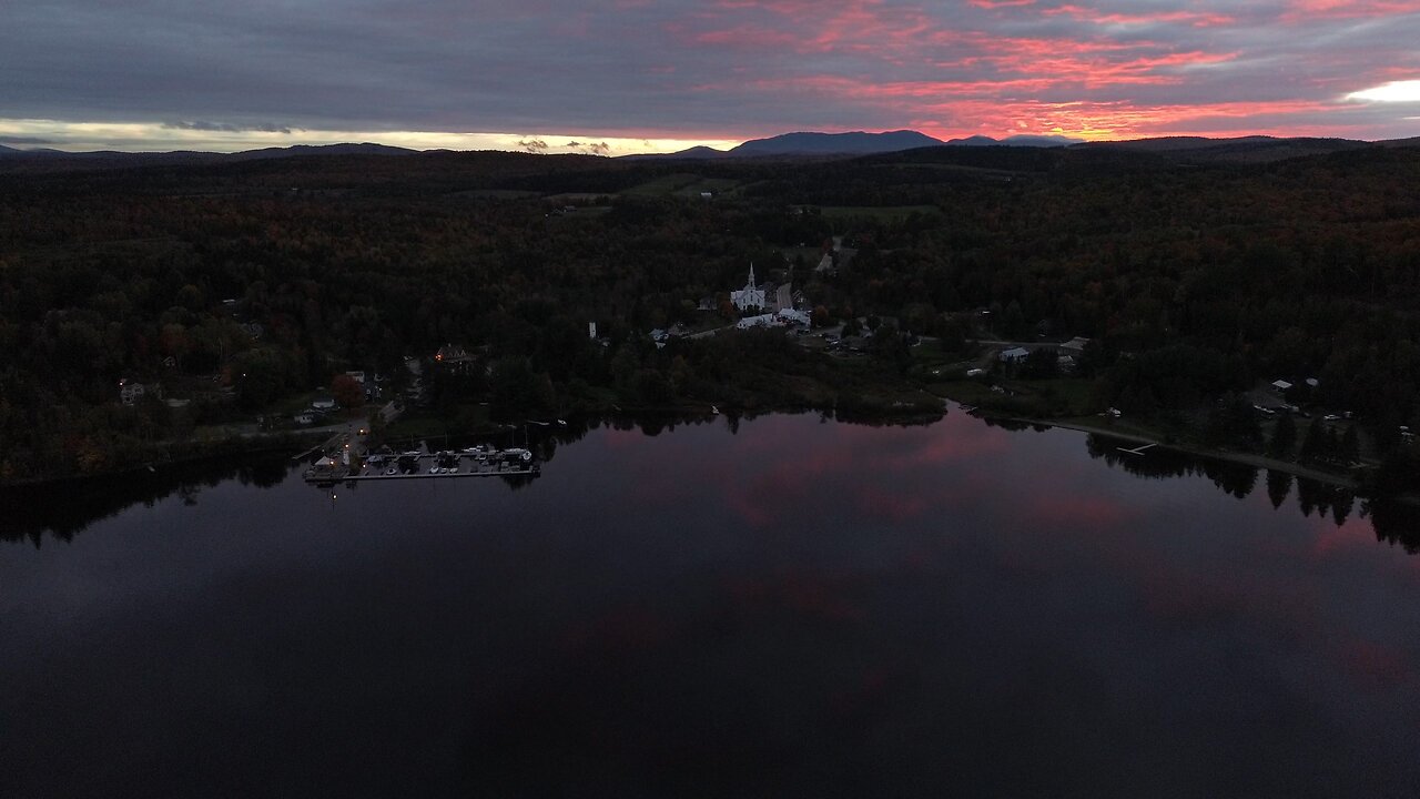 DJI Mini 3 Red sky at night, a pilot's delight.