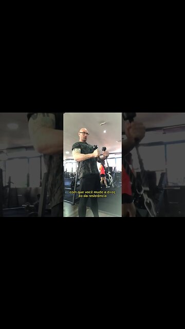 Vantagens de treinar nos cabos para a hipertrofia #shorts