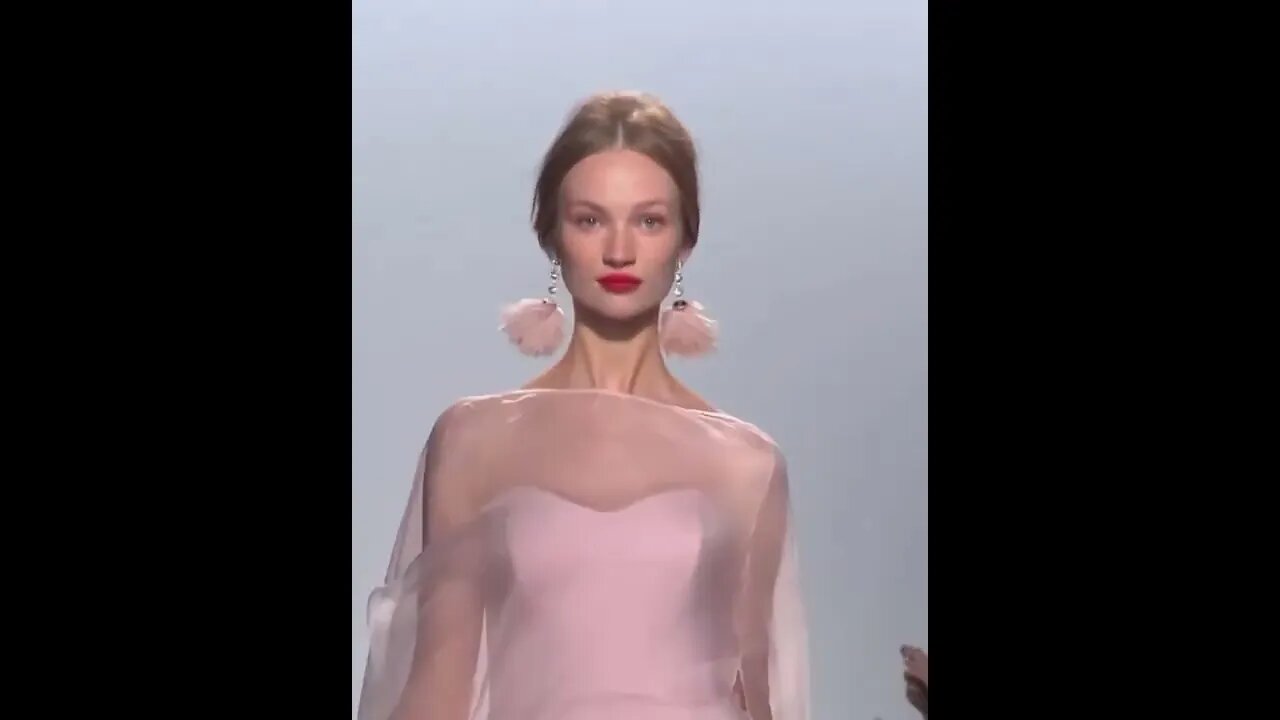 Badgley Mischka Spring/Summer 2018 Collection