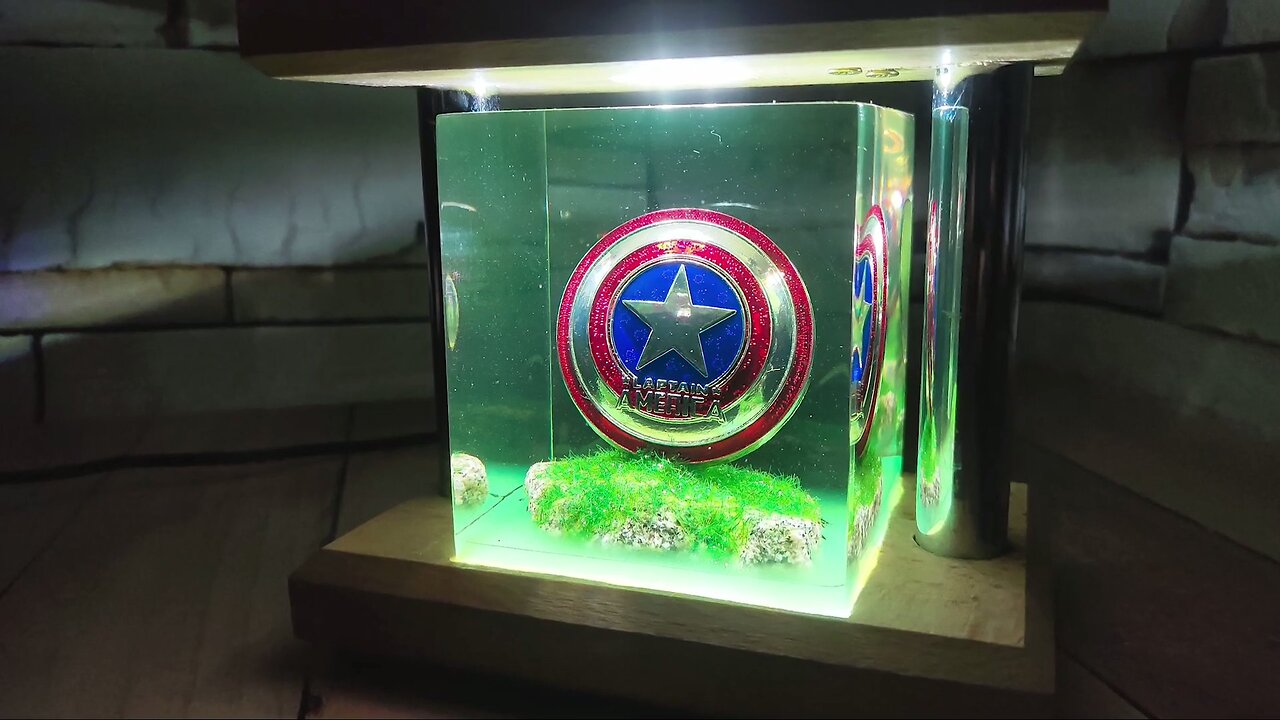 Shield of Captain America_Epoxy-resin lamp