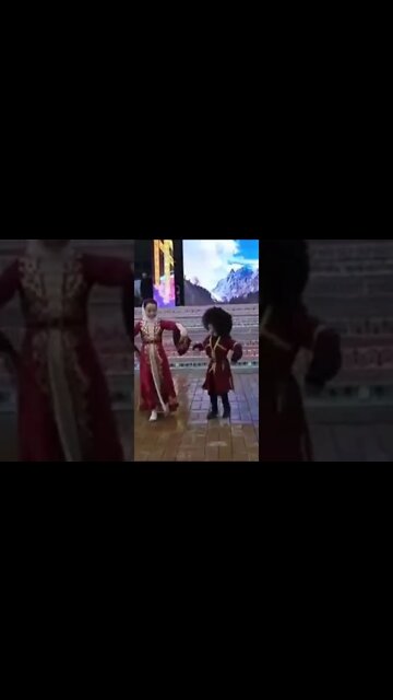 МАЛЫШ ПРОСТО СУПЕР ТАНЦУЕТ ЛЕЗГИНКА 2022 #shorts