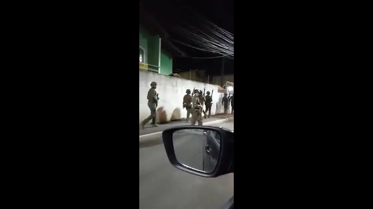 Movimentações militares atípicas em Arraial do Cabo(RJ)