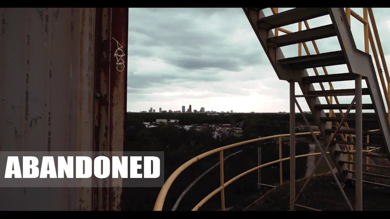 ABANDONED SILO, CLIMBED TO THE TOP!