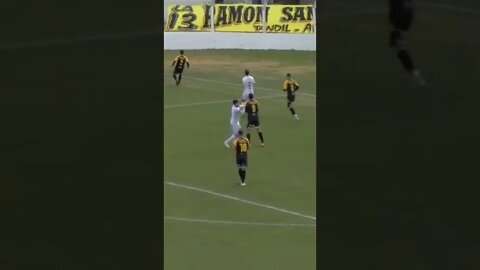 QUANDO O FUTEBOL VIRA UFC #shorts #ufc