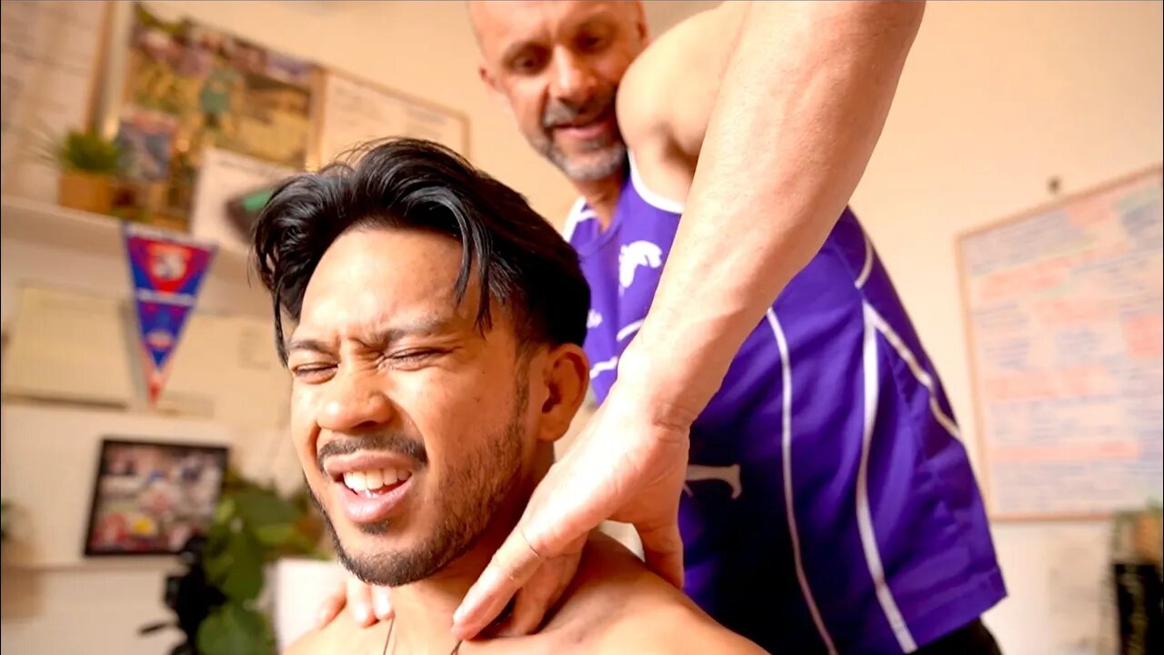 DYNAMIC NECK Treatment for Wrestlers with Ninja & Jerrick