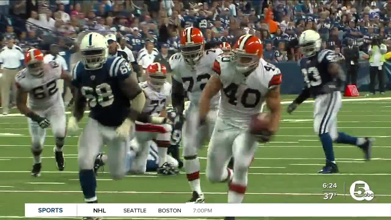 Former Brown Peyton Hillis off ventilator after saving children from drowning