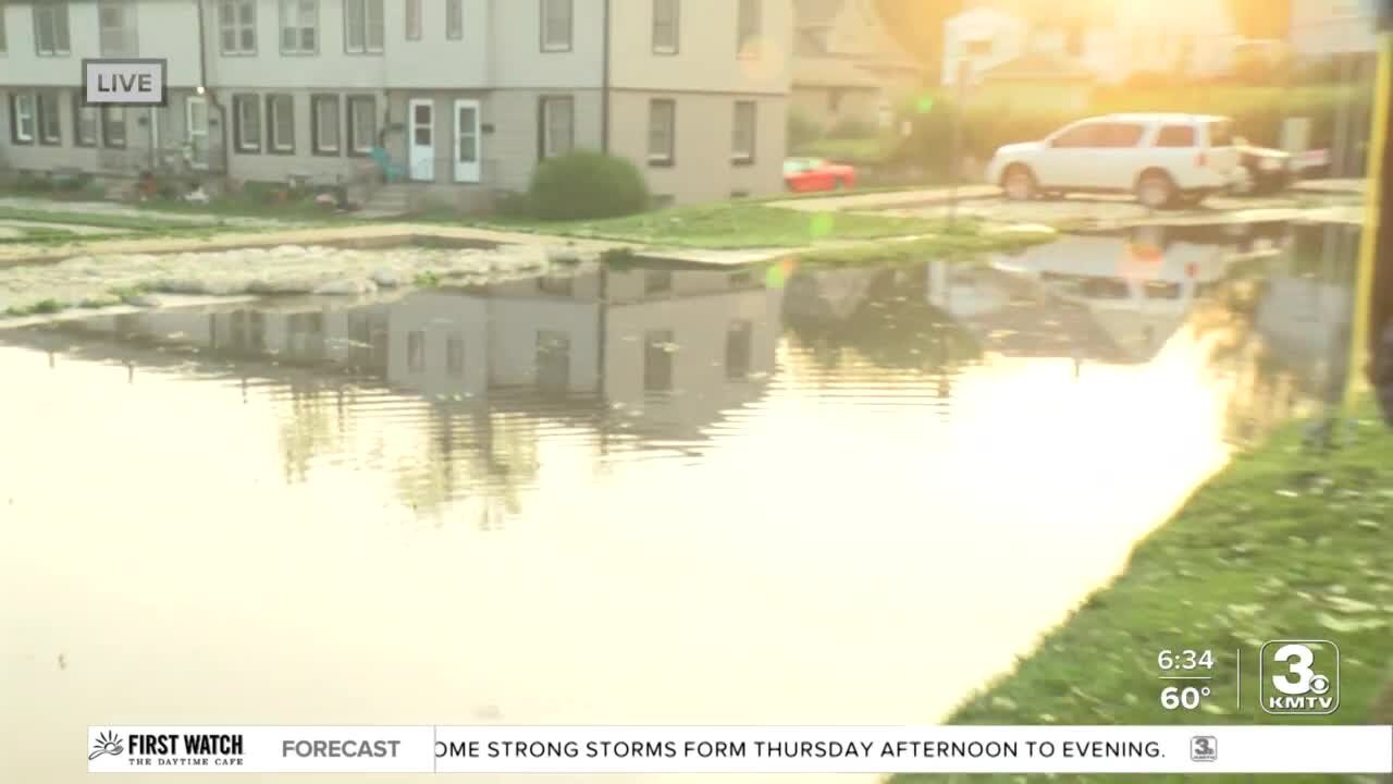 Storm cleanup begins around the metro