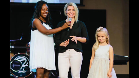 Healed from 14 years of migraines after receiving prayer from Apostle John Chi