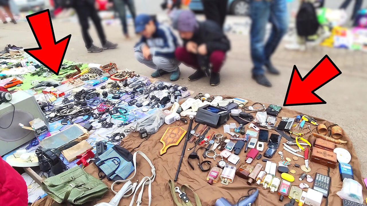 Where can you buy items at the lowest price. Autumn flea market