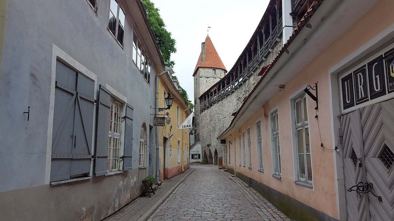 Müürivahe Street | Tallinn Old Town | Estonia | Estonian Republic