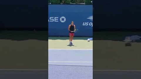 Carlos Alcaraz between the legs tweener us open