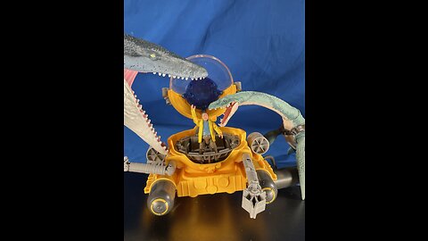 New Jurassic World Dominion Gigantic Trackers Elasmosaurus Unboxed Dino Trackers #shorts #jw4 #jw3