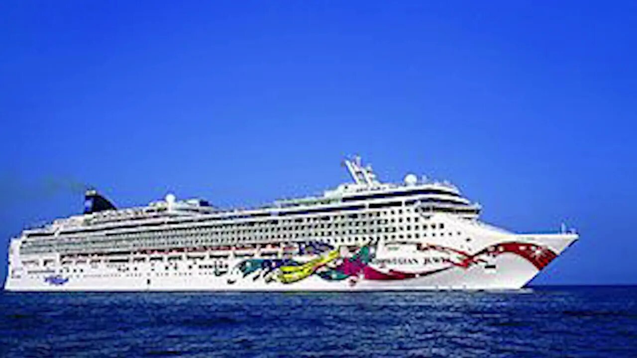 Riviera Retreat A Luxurious Escape on the High Seas