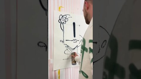 INSANE SPRAY CAN CONTROL 😧 #graffiti #streetart #shorts