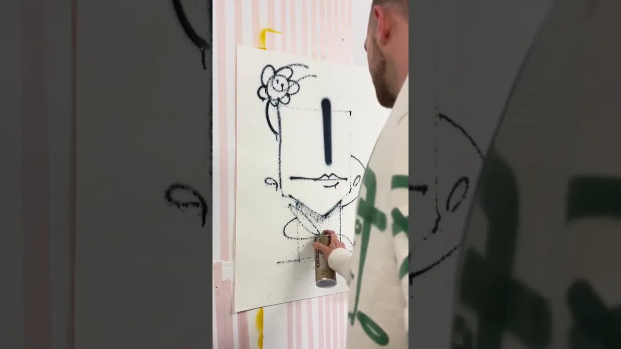 INSANE SPRAY CAN CONTROL 😧 #graffiti #streetart #shorts
